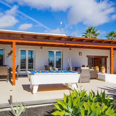 Dos Piedras Villa Puerto del Carmen